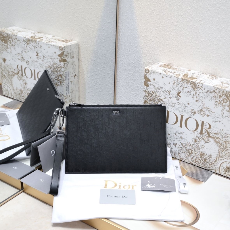 D*or clutch bags